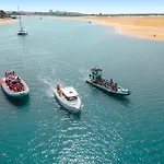 Molucas - Moradia Encantadora Com Piscina Aquecivel E Bbq - Albufeira